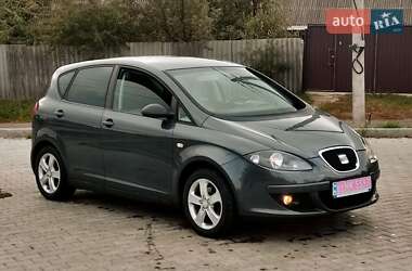 Минивэн SEAT Altea 2008 в 