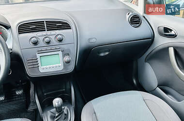 Минивэн SEAT Altea 2007 в 