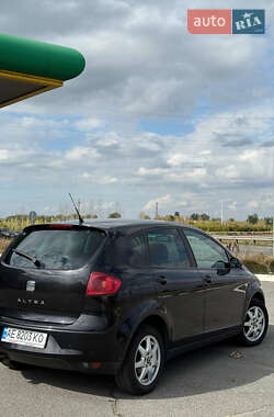 Минивэн SEAT Altea 2008 в 