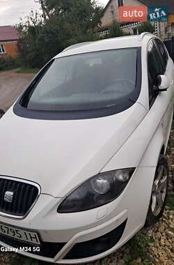 Минивэн SEAT Altea 2010 в Ровно