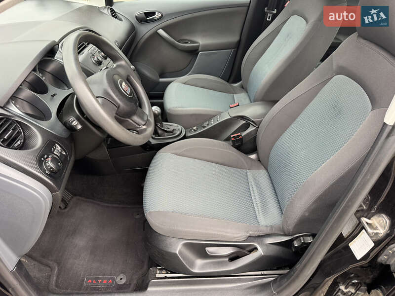 Минивэн SEAT Altea 2007 в Каменском