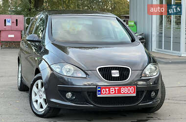 Минивэн SEAT Altea 2004 в 