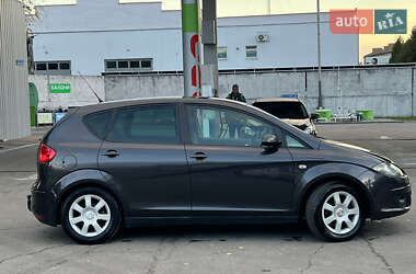 Минивэн SEAT Altea 2004 в 