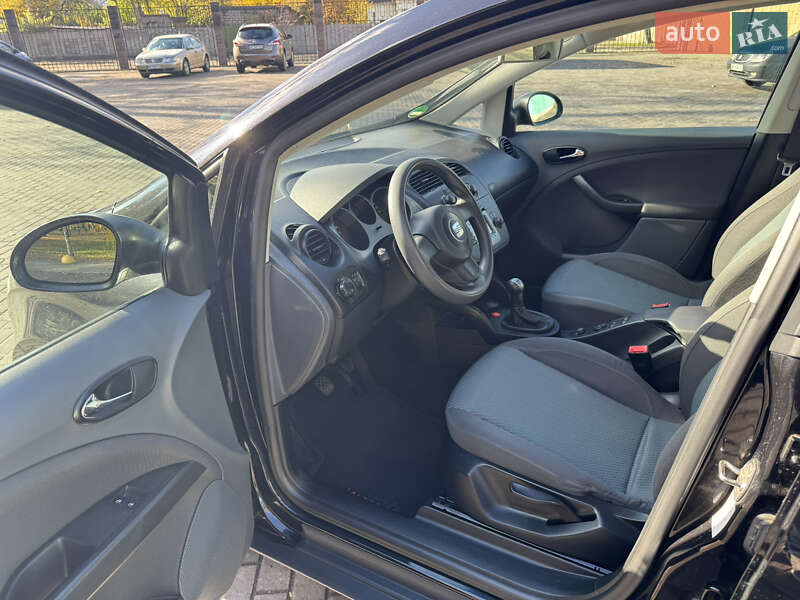 Минивэн SEAT Altea 2007 в Каменском