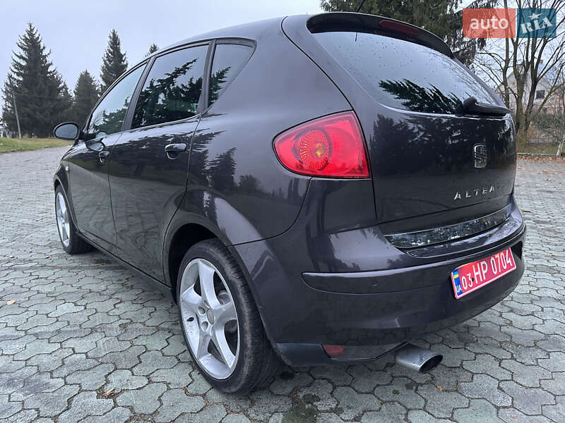 Мінівен SEAT Altea 2007 в Дубні