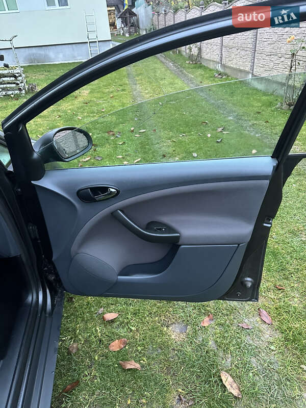 Мінівен SEAT Altea 2007 в Дубні