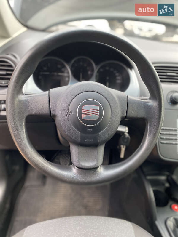 Минивэн SEAT Altea 2007 в Староконстантинове