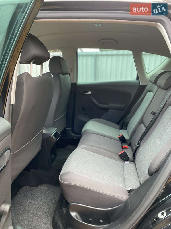 Минивэн SEAT Altea 2007 в Староконстантинове