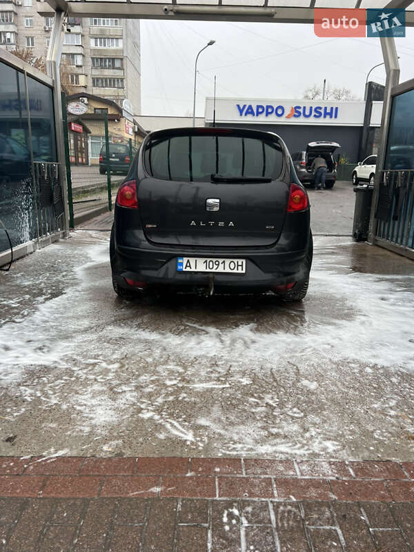 Минивэн SEAT Altea 2005 в Вышгороде