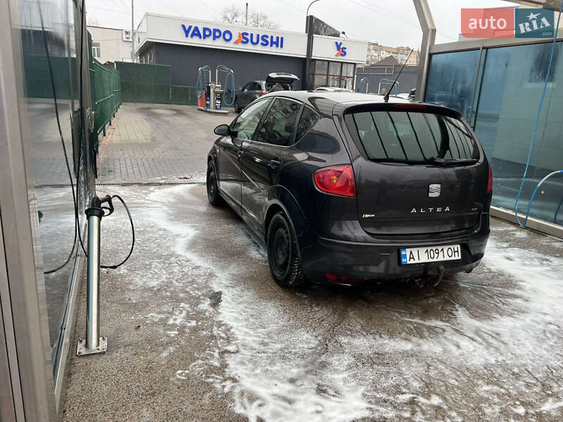 Минивэн SEAT Altea 2005 в Вышгороде