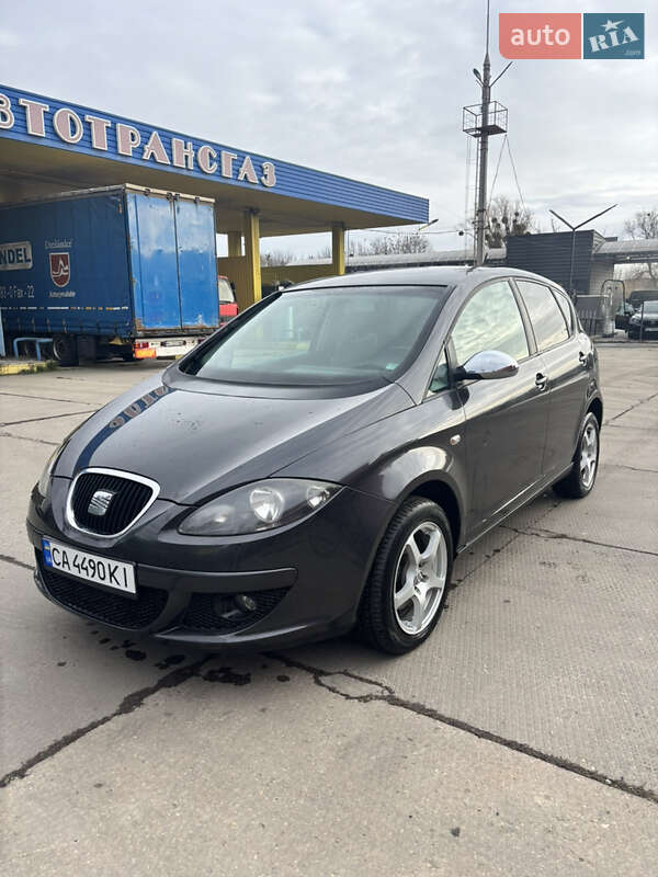 Мінівен SEAT Altea 2004 в Умані