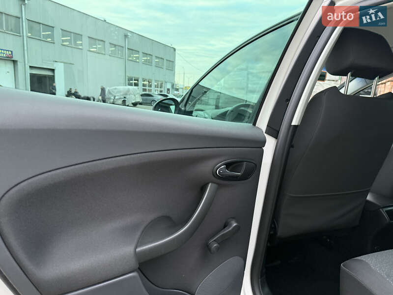 Минивэн SEAT Altea 2007 в Виннице фото 28 Минивэн SEAT Altea 2007 в Виннице