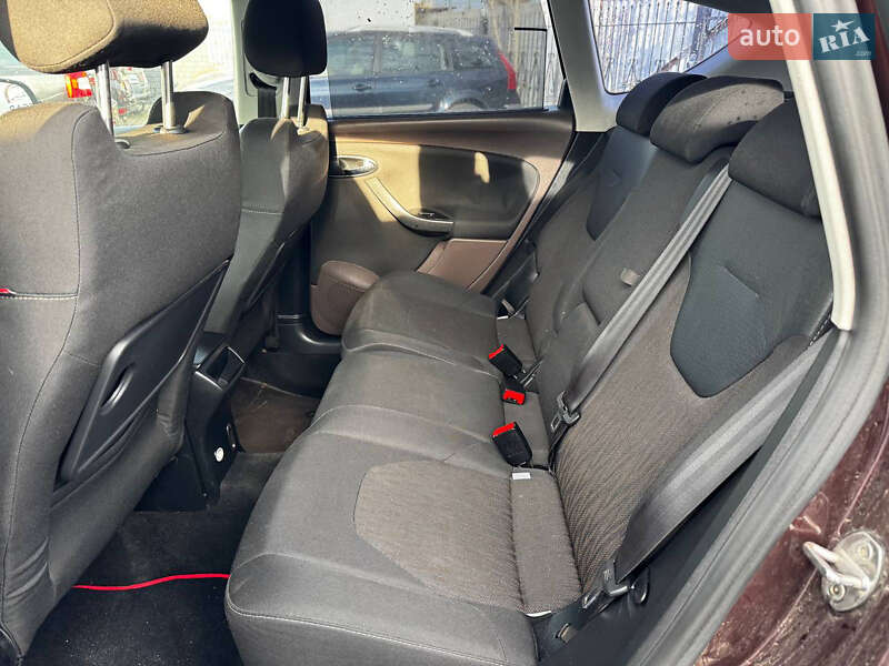 Минивэн SEAT Altea 2008 в Днепре