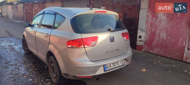 Минивэн SEAT Altea 2010 в Киеве