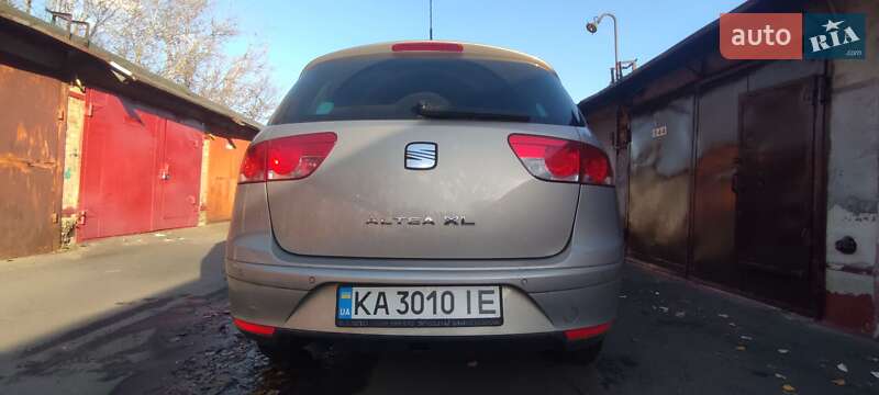 Минивэн SEAT Altea 2010 в Киеве