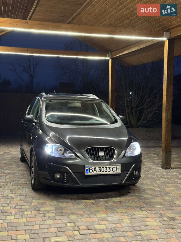 Минивэн SEAT Altea 2009 в Кропивницком