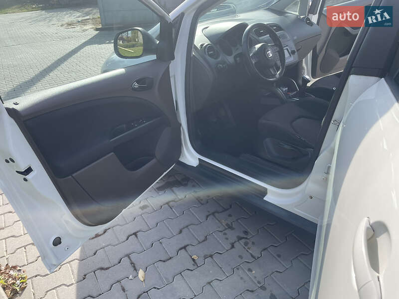 Минивэн SEAT Altea 2008 в Кицмани фото 18 Минивэн SEAT Altea 2008 в Кицмани