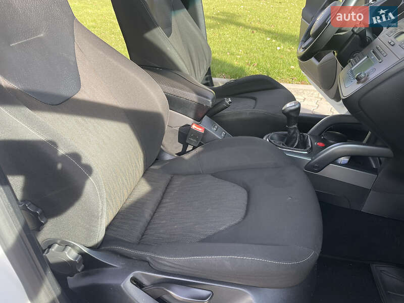 Минивэн SEAT Altea 2008 в Кицмани фото 24 Минивэн SEAT Altea 2008 в Кицмани