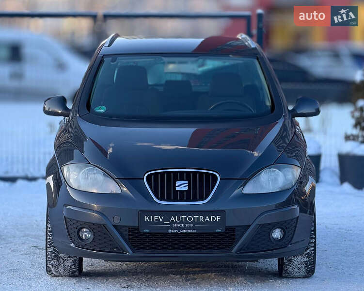 Минивэн SEAT Altea 2011 в Киеве