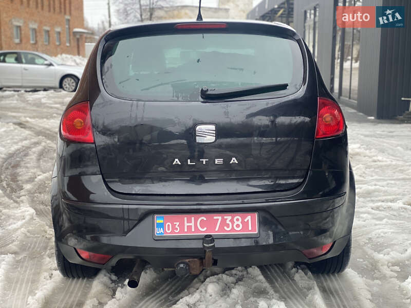 Минивэн SEAT Altea 2007 в Староконстантинове