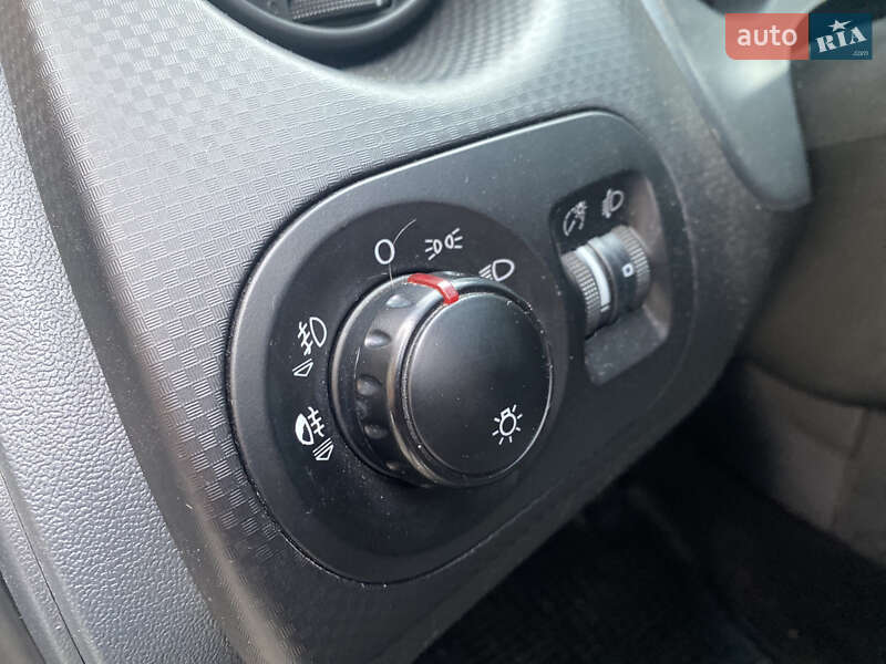 Минивэн SEAT Altea 2007 в Староконстантинове