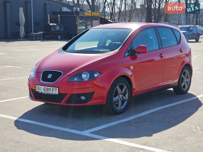 Минивэн SEAT Altea 2015 в Киеве