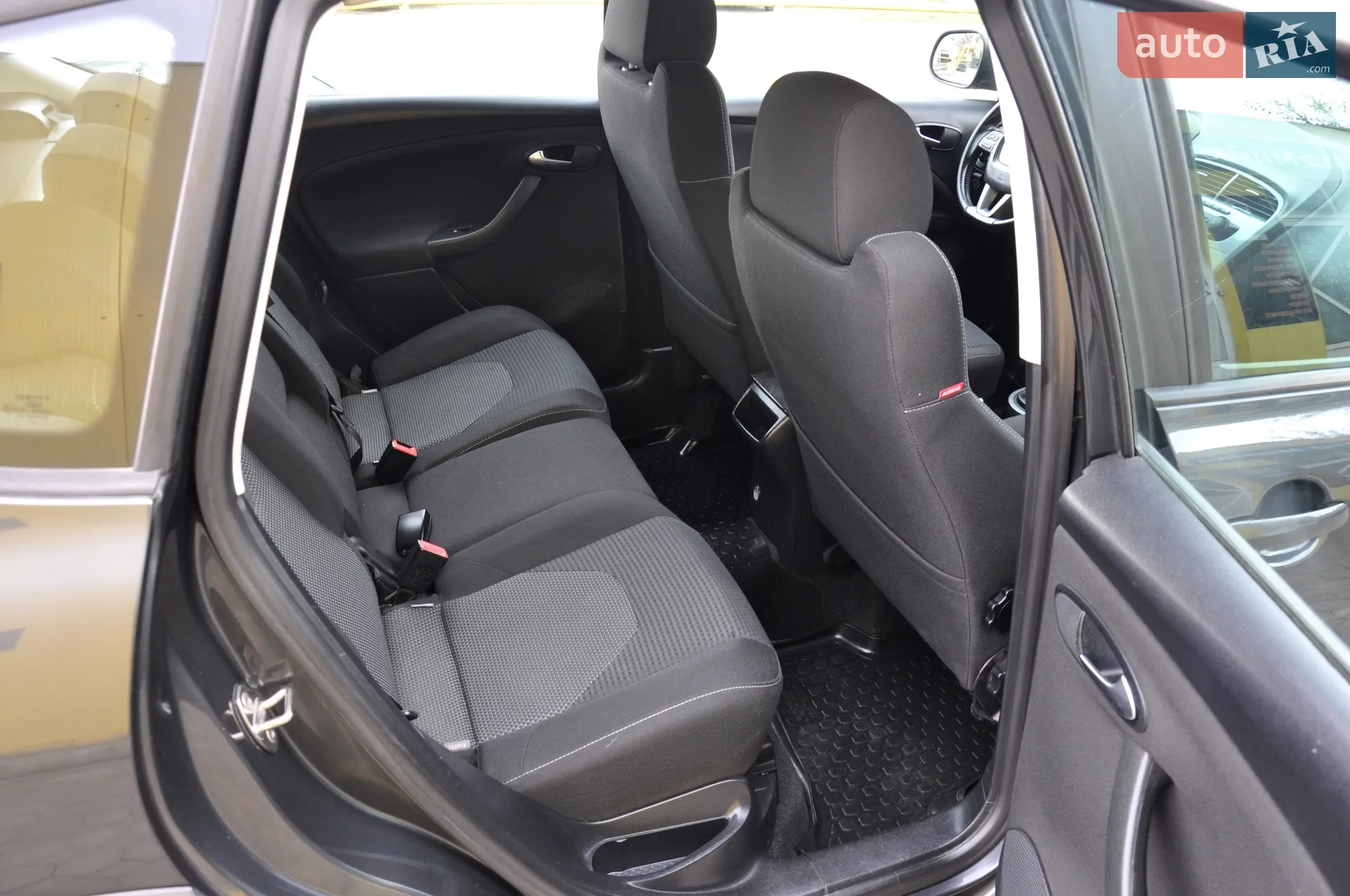 2010 SEAT Altea - мініатюра 24