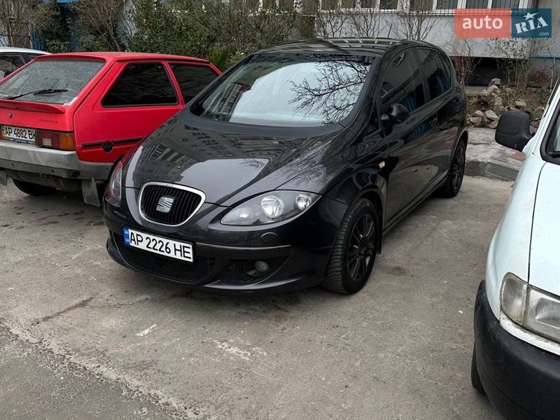 Минивэн SEAT Altea 2004 в Нетешине фото Минивэн SEAT Altea 2004 в Нетешине