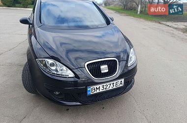 Минивэн SEAT Altea 2008 в Ромнах