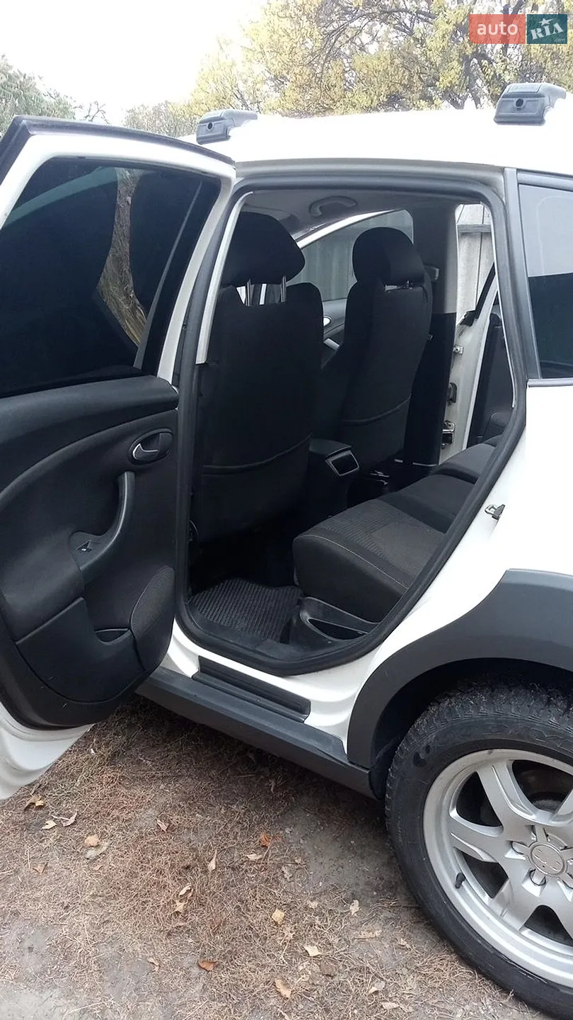 2013 SEAT Altea - мініатюра 28