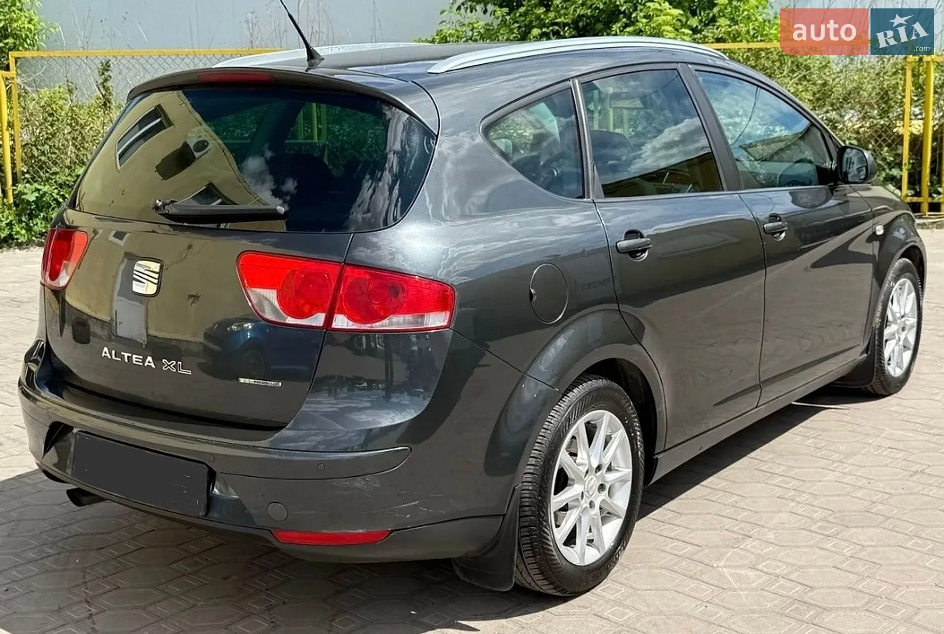 2010 SEAT Altea - мініатюра 2