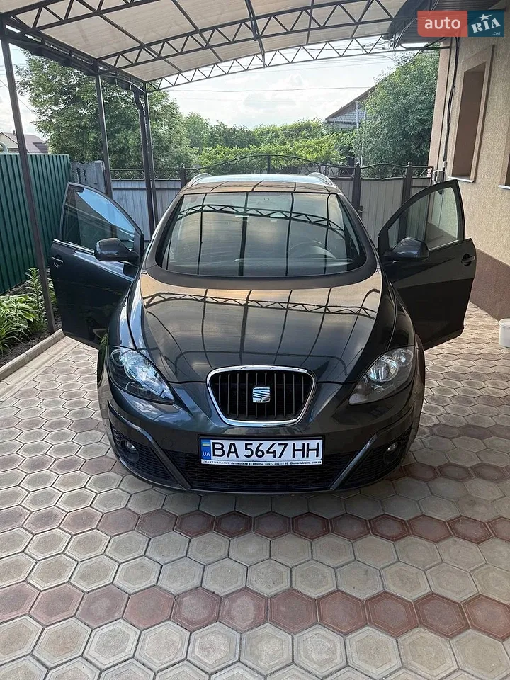 2010 SEAT Altea - мініатюра 42