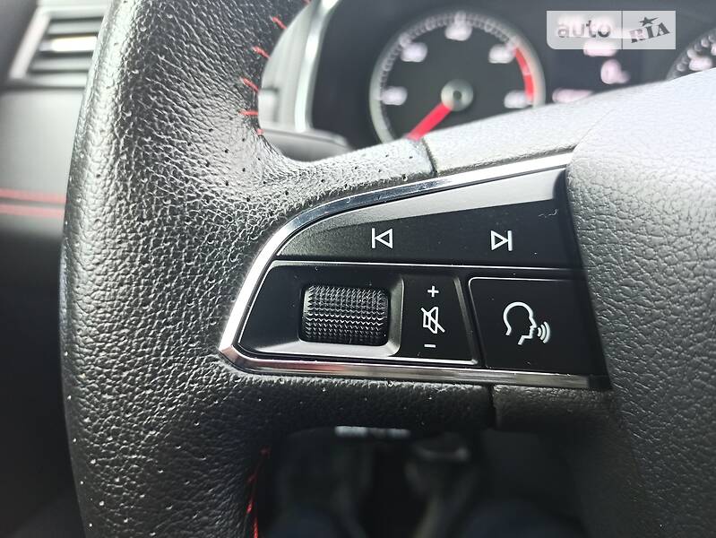 Внедорожник / Кроссовер SEAT Arona 2018 в Виннице