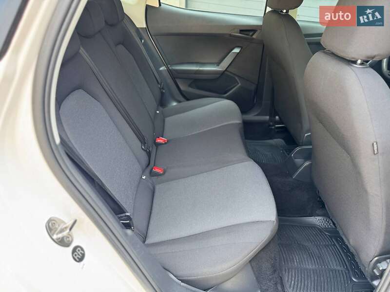 Позашляховик / Кросовер SEAT Arona 2019 в Одесі