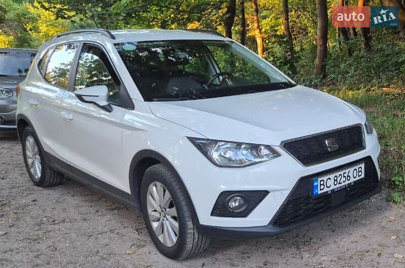 Внедорожник / Кроссовер SEAT Arona 2018 в Львове