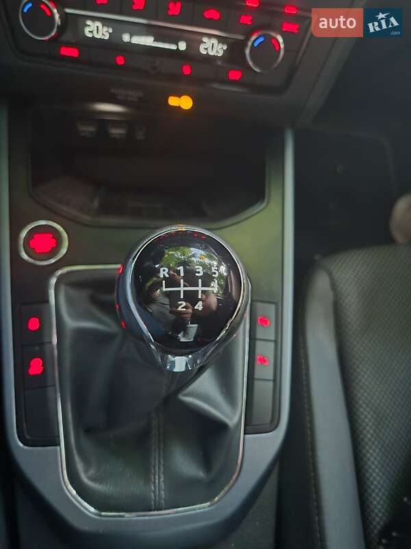 Внедорожник / Кроссовер SEAT Arona 2018 в Львове