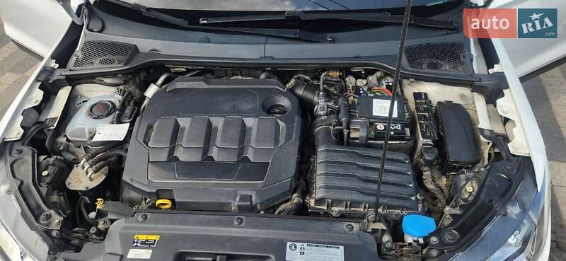 Внедорожник / Кроссовер SEAT Arona 2018 в Львове