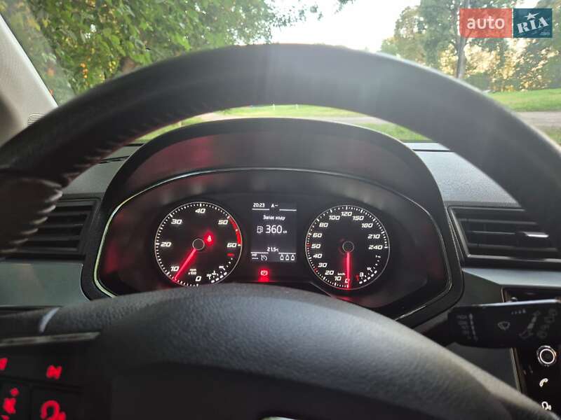 Внедорожник / Кроссовер SEAT Arona 2018 в Львове