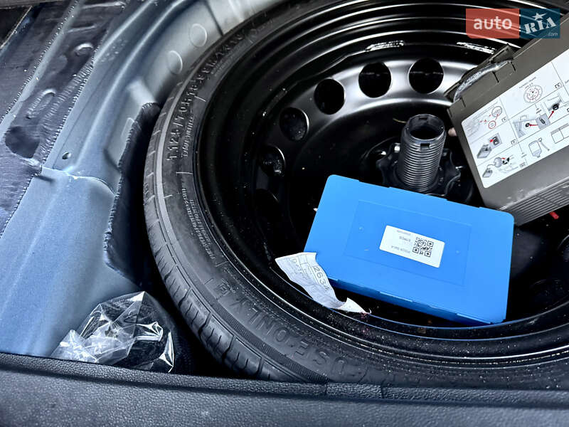 Позашляховик / Кросовер SEAT Arona 2022 в Києві