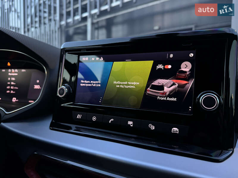 Позашляховик / Кросовер SEAT Arona 2022 в Києві