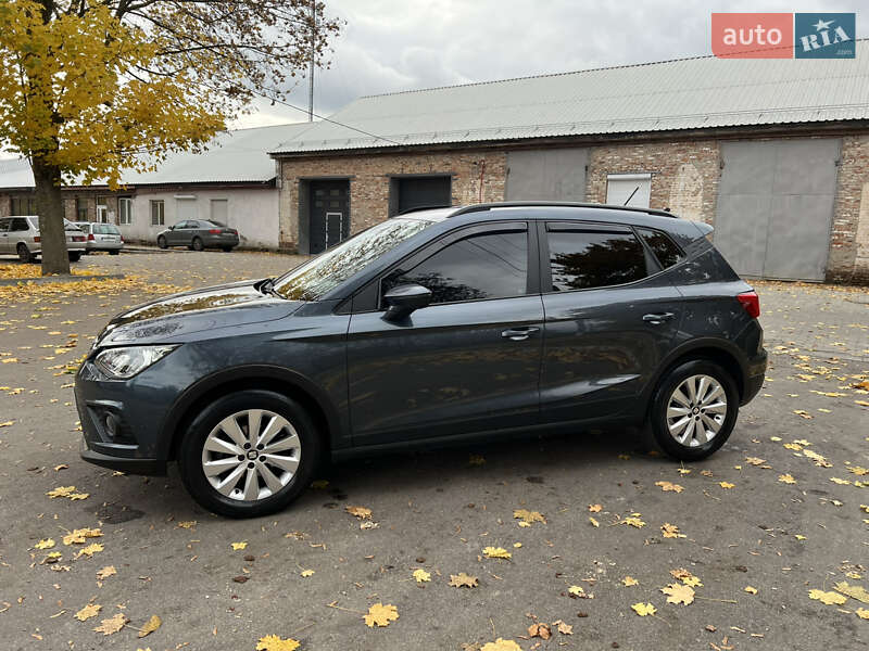 Внедорожник / Кроссовер SEAT Arona 2021 в Киеве