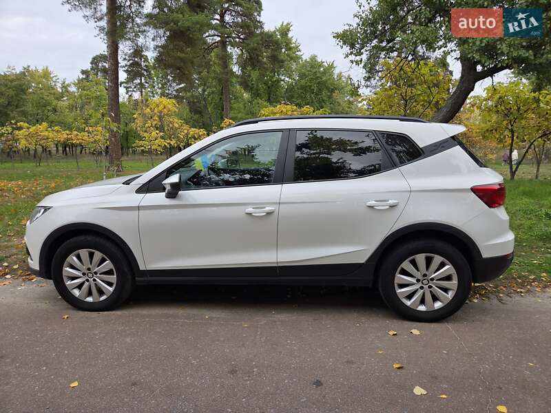 Позашляховик / Кросовер SEAT Arona 2018 в Києві