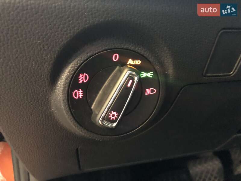 Внедорожник / Кроссовер SEAT Arona 2019 в Киеве