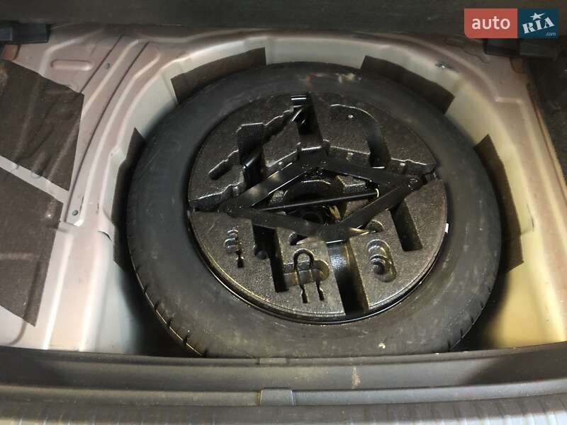 Внедорожник / Кроссовер SEAT Arona 2019 в Киеве