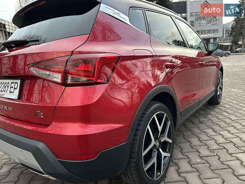 Внедорожник / Кроссовер SEAT Arona 2019 в Черновцах