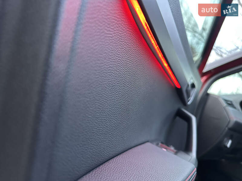 Внедорожник / Кроссовер SEAT Arona 2019 в Черновцах