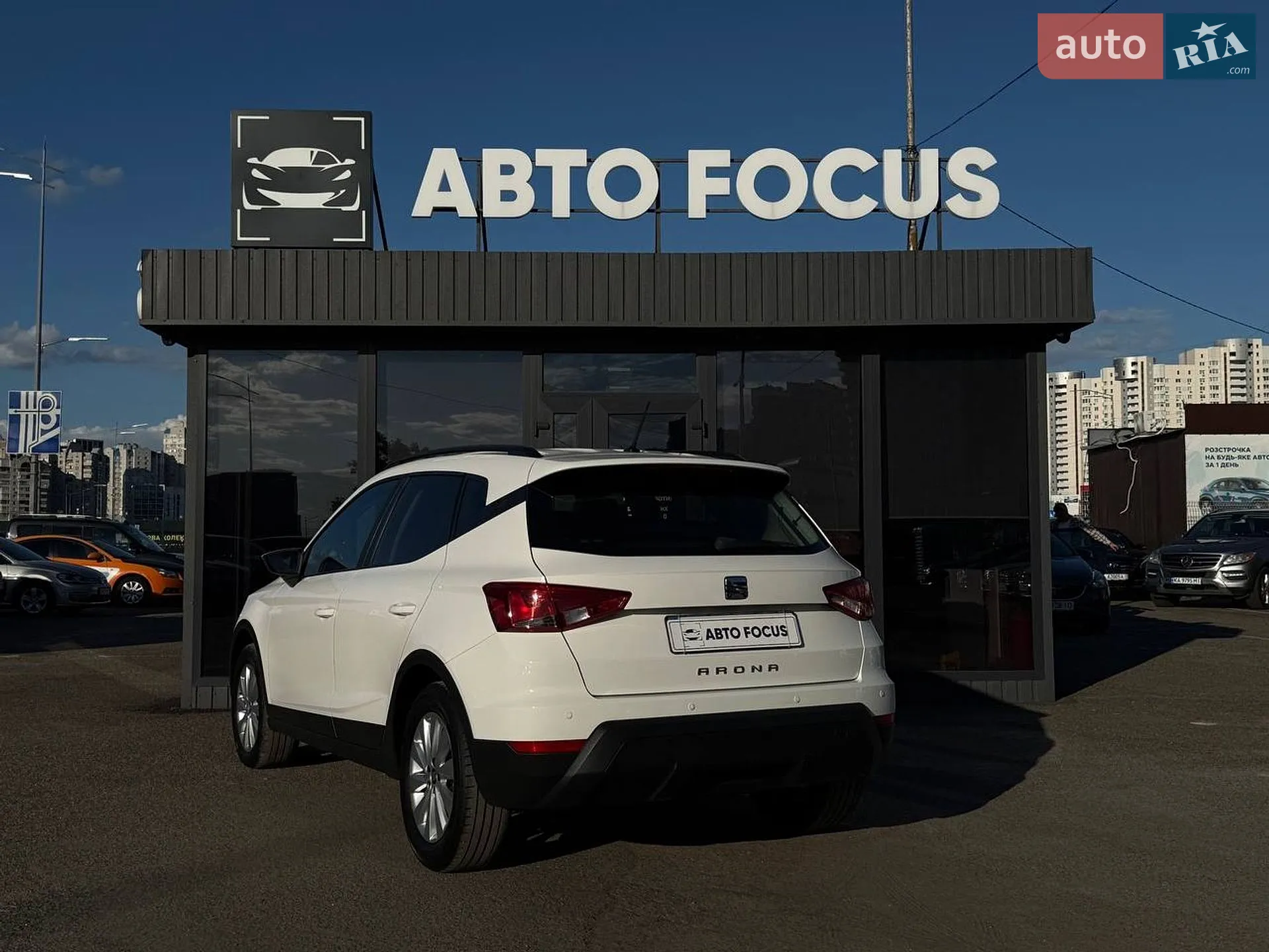 2018 SEAT Arona - мініатюра 8