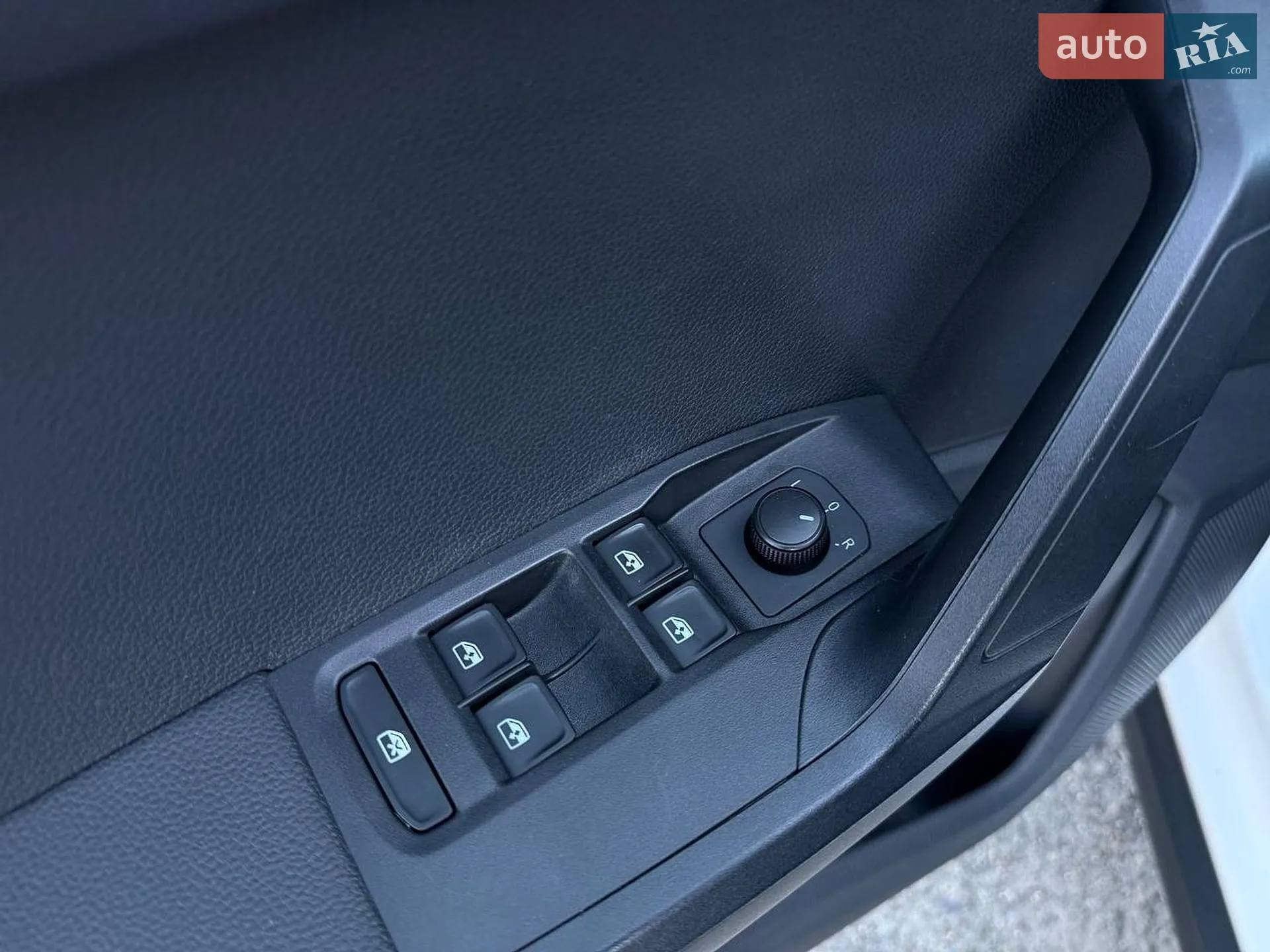 2018 SEAT Arona - мініатюра 16