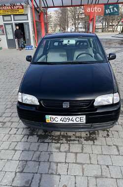 Хэтчбек SEAT Arosa 2000 в Новояворовске