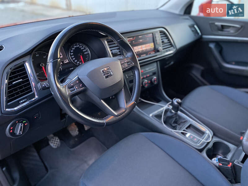 Позашляховик / Кросовер SEAT Ateca 2017 в Тячеві